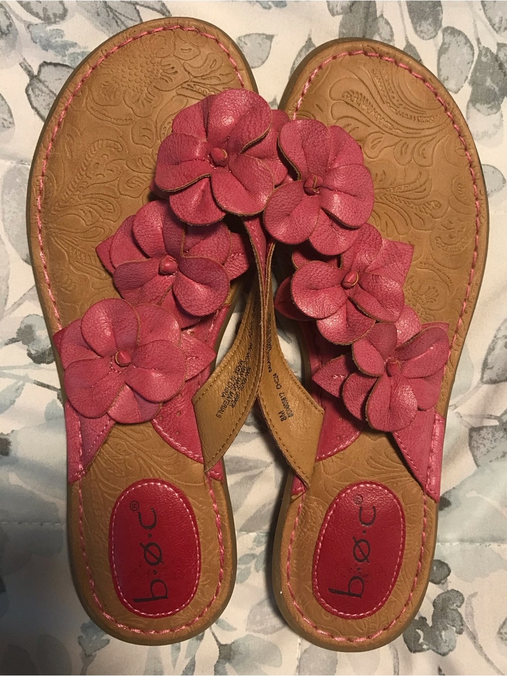 b.o.c. Pink Floral Leather Thong Sandals, Sz 8M